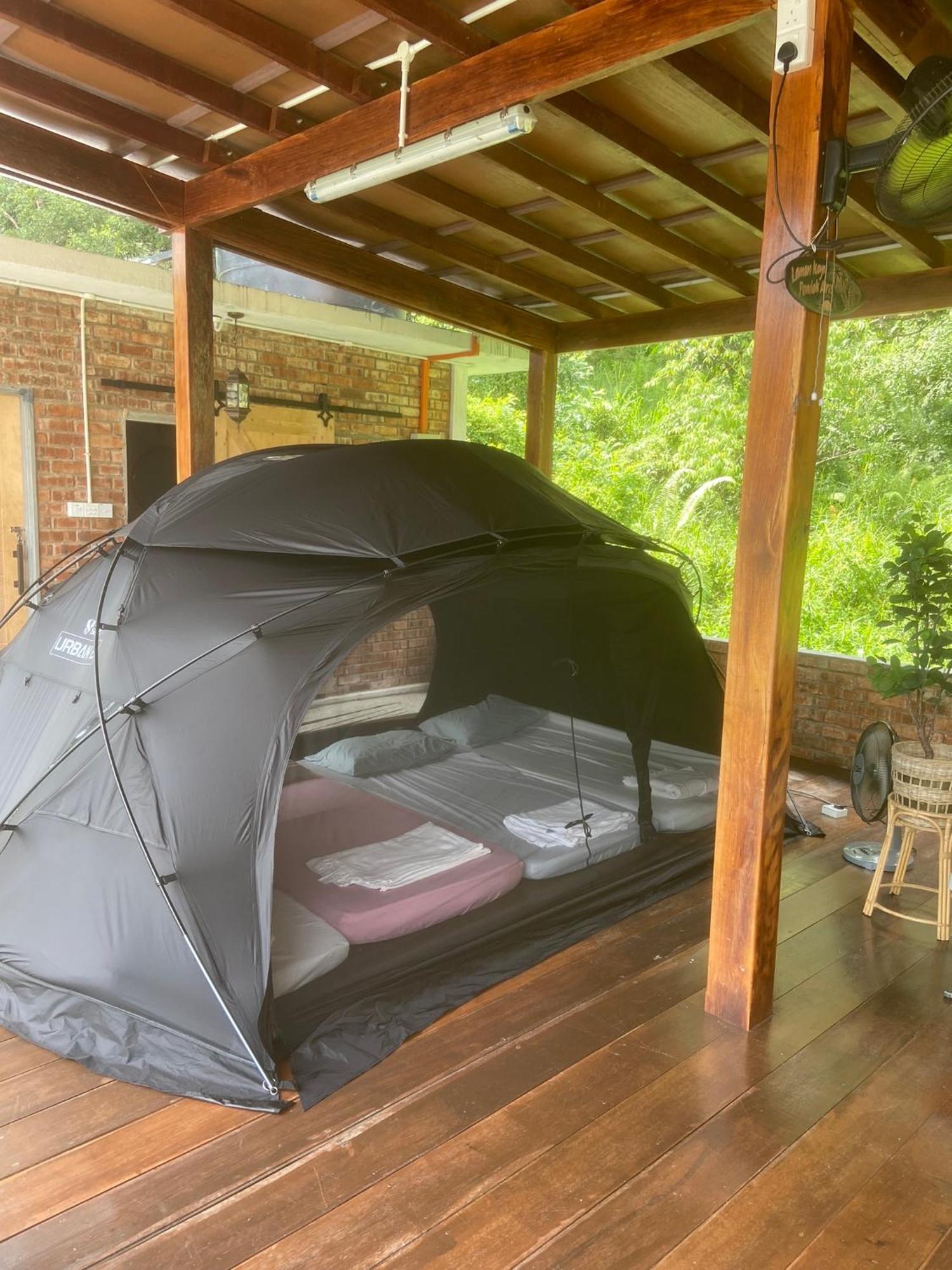 Private Homestay With 2 Bedroom And Comfort Tent Bentong Exterior photo